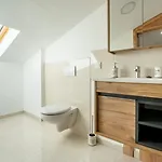 Emina Sa Privatnim Parkingom Pensionat 3*