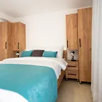 Emina Sa Privatnim Parkingom 3* Neum