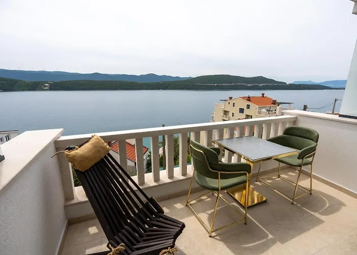 Pensión Emina Sa Privatnim Parkingom