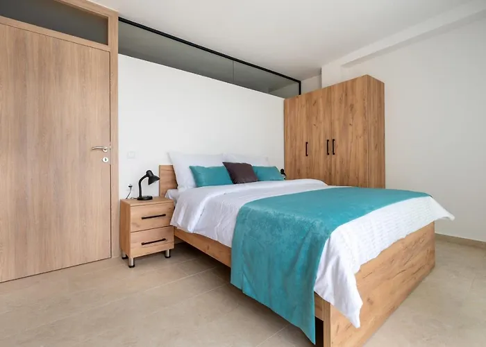 Emina Sa Privatnim Parkingom 3* Neum