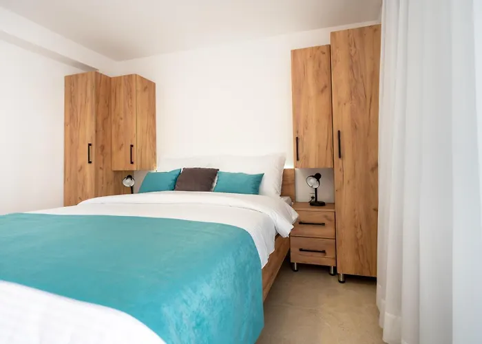 Emina Sa Privatnim Parkingom 3* Neum