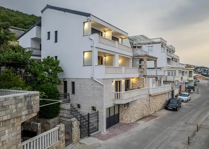 Emina Sa Privatnim Parkingom 3* Neum